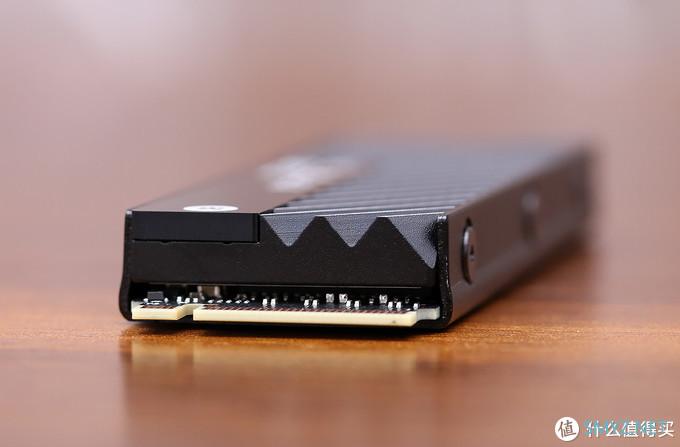 有颜值有速度，WD_BLACK SN750 NVMe SSD EKWB 版 1TB 装机测试