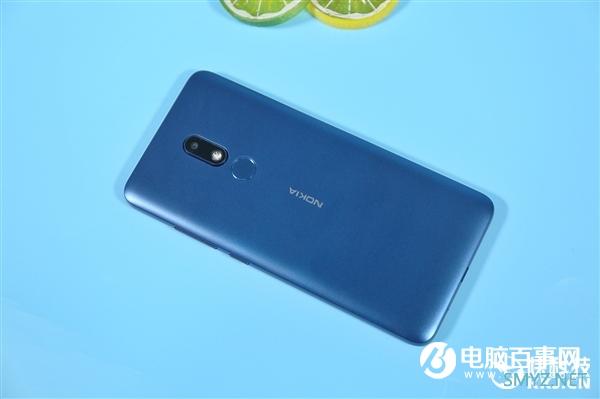 拆壳换电池重出江湖！Nokia C3图赏：久违的复古风