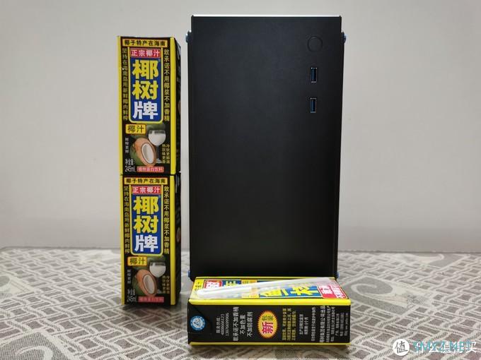全球孤版的黑蓝Lousu机箱——短卡 A4 SFX的巅峰 全球孤版的黑蓝Lousu机箱——短卡 A4 SFX的巅峰