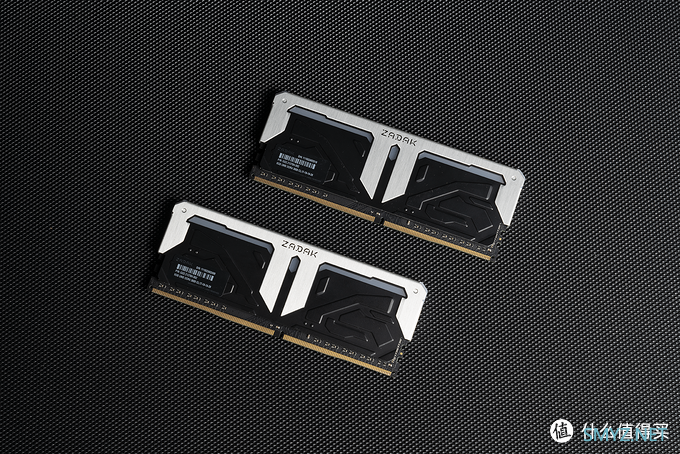 描边怪爱搞机 篇二十七：能否再续 B450I 的辉煌？微星 MPG B550I GAMING EDGE 拆解评测