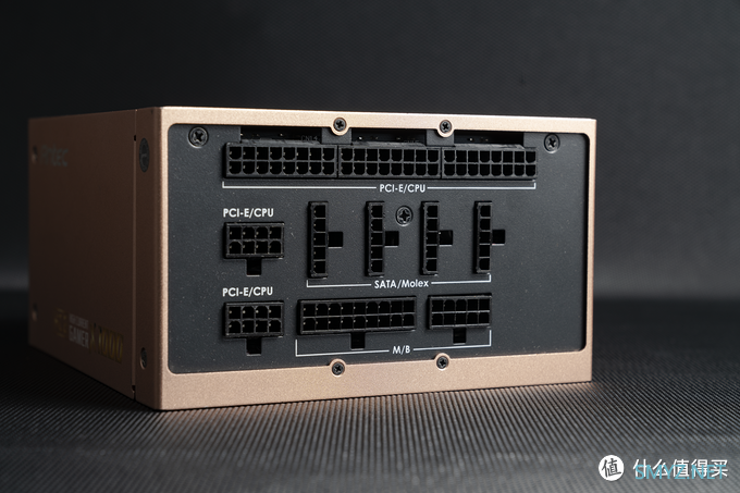 描边怪爱搞机 篇二十七：能否再续 B450I 的辉煌？微星 MPG B550I GAMING EDGE 拆解评测