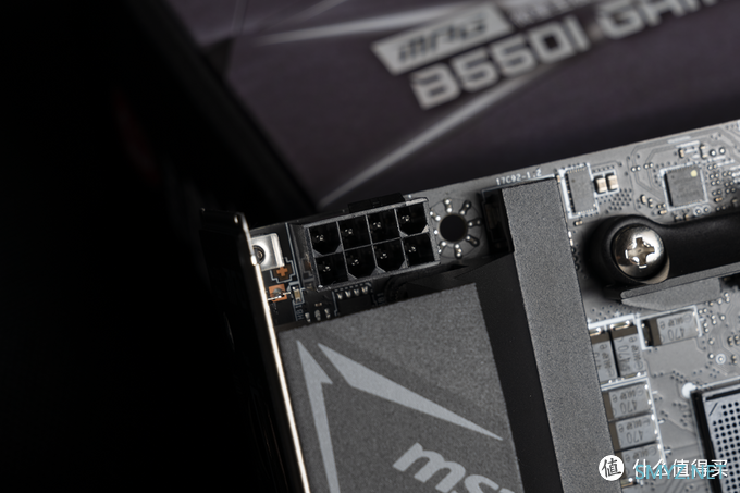 描边怪爱搞机 篇二十七：能否再续 B450I 的辉煌？微星 MPG B550I GAMING EDGE 拆解评测