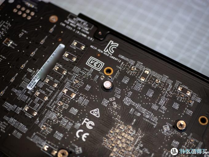 显存焦黄的华硕RX580满血8GB矿卡，拆开换硅脂降温9°C再战三年