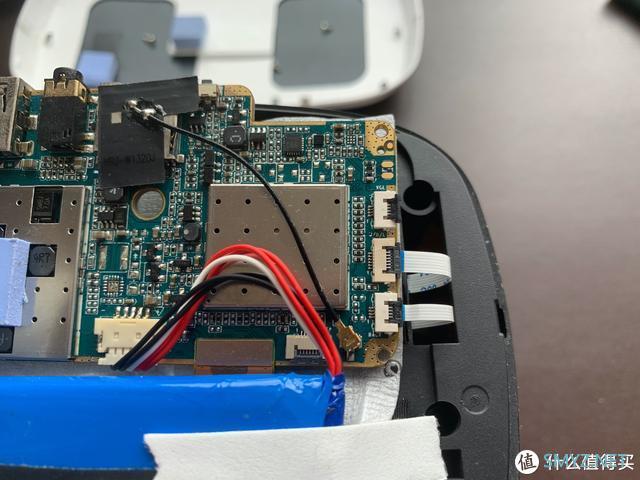 捡垃圾 睿悦Nibiru 一体VR眼镜 2K屏 4核CPU+2G+16G 仅140包邮