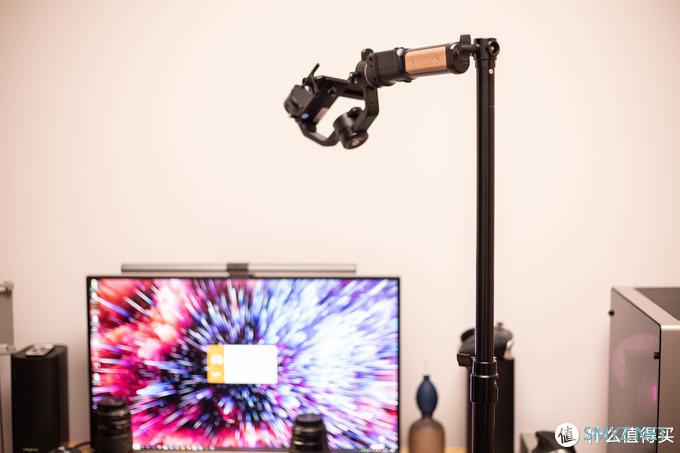 花费1000元能让你的相机也能物理防抖,飞宇AK2000C稳定器的超值体验 花费1000元能让你的相机也能物理防抖,飞宇AK2000C稳定器的超值体验
