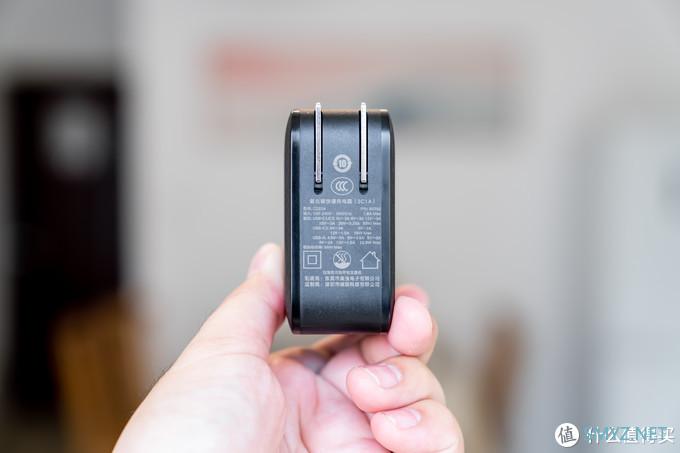 氮化镓（GaN）充电器该买几口？绿联 65W PD 充电器对比评测