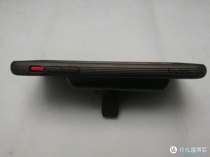 有它的保护,iPhone12不再怕花脸:Evutec苹果iPhone 12系列凯夫拉防摔手机壳 有它的保护,iPhone12不再怕花脸:Evutec苹果iPhone 12系列凯夫拉防摔手机壳