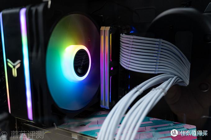 蘑菇爱搞机 篇二百七十九:设计精致的全金属小机箱、九州风神(DEEPCOOL)魔方110磁吸电脑机箱 评测 蘑菇爱搞机 篇二百七十九:设计精致的全金属小机箱、九州风神(DEEPCOOL)魔方110磁吸电脑机箱 评测