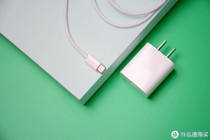 转为iPhone 设计的20W充电套装：紫米出品，价格超便宜究竟好用吗？