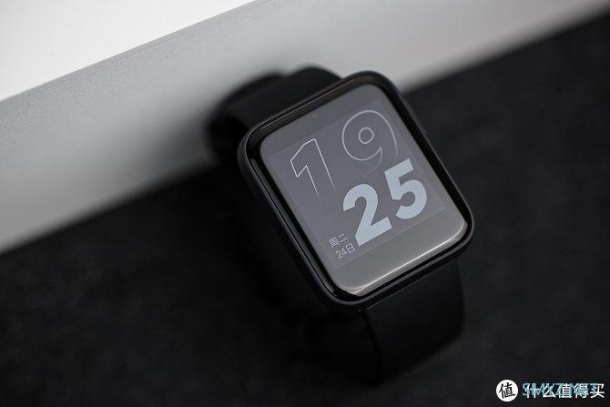 精致轻盈北欧风 Redmi Watch小方屏上手体验