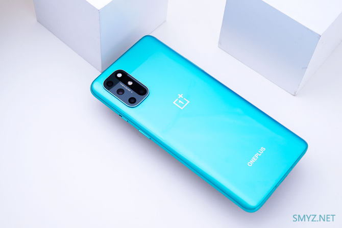 真香旗舰手机一加8T售价3399元 双12最值得抢购5G旗舰