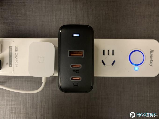 Aukey 90W PA-B6S 三口充电器使用体验 Aukey 90W PA-B6S 三口充电器使用体验