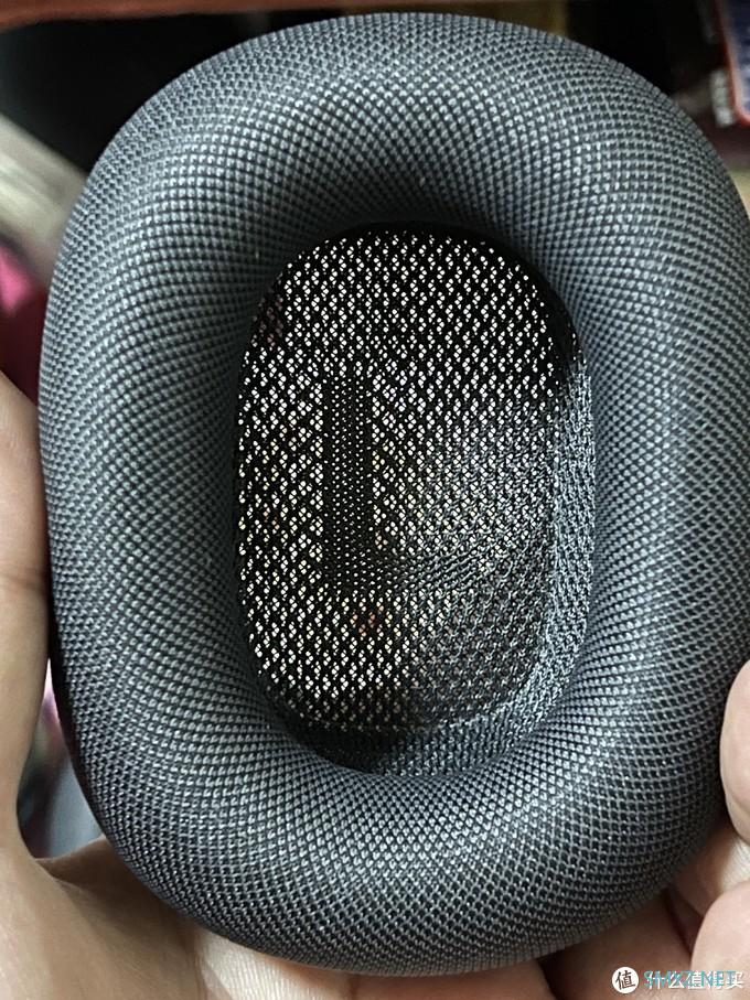 挎包?眼罩?实际上是AirPods Max+耳机套^_^ 挎包?眼罩?实际上是AirPods Max+耳机套^_^