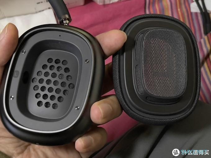 挎包?眼罩?实际上是AirPods Max+耳机套^_^ 挎包?眼罩?实际上是AirPods Max+耳机套^_^