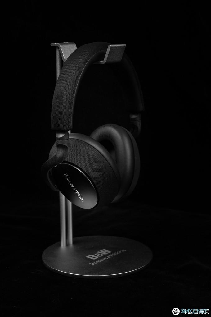 【渗透OSMOS】 篇七：音质出众的宝华韦健 Bowers & Wilkins PX7碳黑限定版无线降噪耳机开箱体验