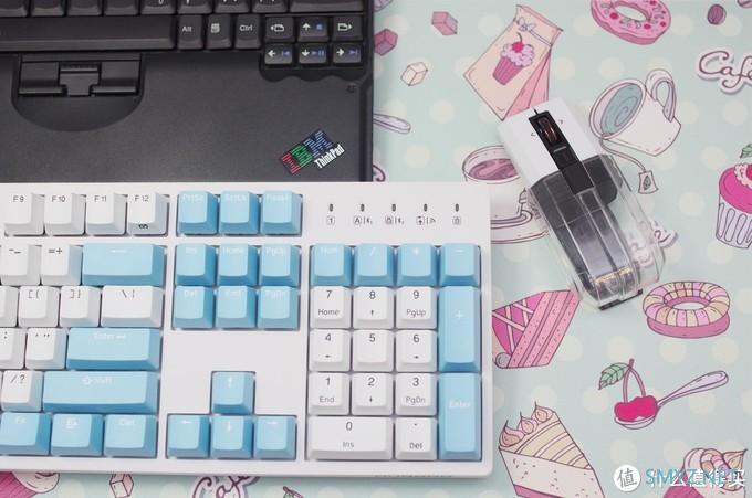 打造浅色桌面，清清爽爽的晴空蓝配色DURGOD杜伽K310W键盘