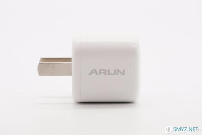 拆解报告：ARUN海陆通20W USB PD快充充电器U160C