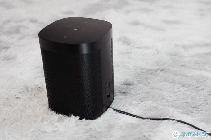 在这个2月，Sonos One SL音箱都出双入对了，你呢？