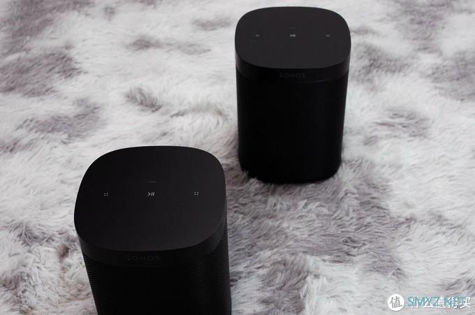 在这个2月，Sonos One SL音箱都出双入对了，你呢？