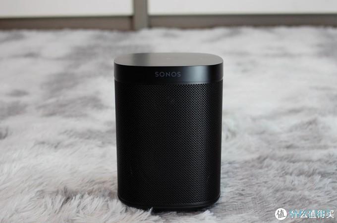 在这个2月，Sonos One SL音箱都出双入对了，你呢？
