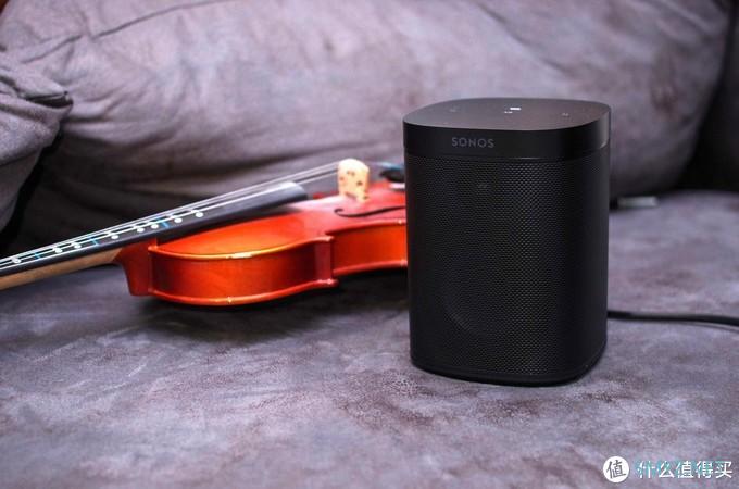 在这个2月，Sonos One SL音箱都出双入对了，你呢？