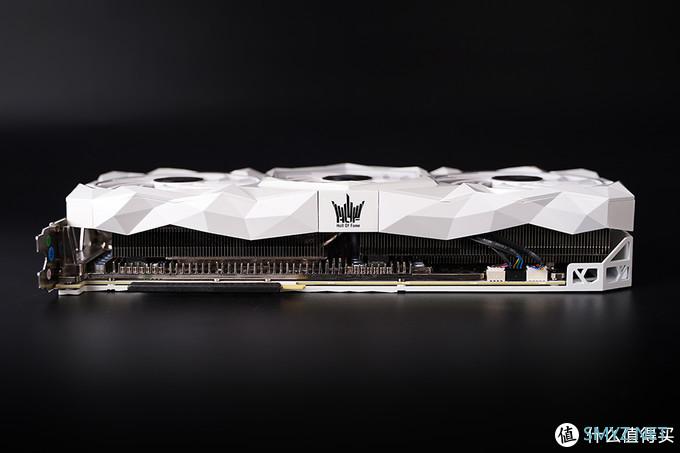 白色信仰主机,RTX 3090 HOF名人堂 + 5900X + ROG B550吹雪 白色信仰主机,RTX 3090 HOF名人堂 + 5900X + ROG B550吹雪