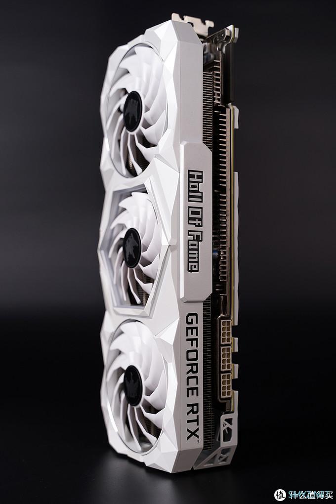 白色信仰主机,RTX 3090 HOF名人堂 + 5900X + ROG B550吹雪 白色信仰主机,RTX 3090 HOF名人堂 + 5900X + ROG B550吹雪
