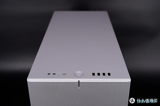 白色信仰主机,RTX 3090 HOF名人堂 + 5900X + ROG B550吹雪 白色信仰主机,RTX 3090 HOF名人堂 + 5900X + ROG B550吹雪
