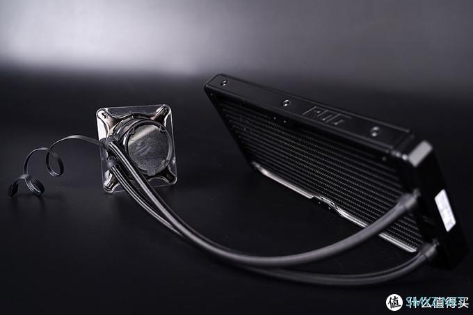白色信仰主机,RTX 3090 HOF名人堂 + 5900X + ROG B550吹雪 白色信仰主机,RTX 3090 HOF名人堂 + 5900X + ROG B550吹雪