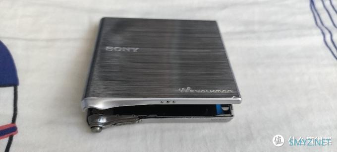 工作辛苦时候听音乐SONY E10