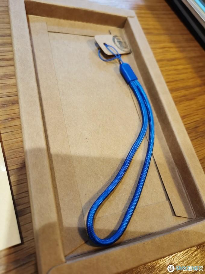 我的日常所用之物 篇一百零七:配这个丢那个,小小手绳愁煞人~赶紧买个算完~ 我的日常所用之物 篇一百零七:配这个丢那个,小小手绳愁煞人~赶紧买个算完~