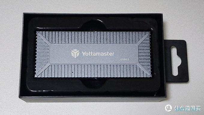 在Windows 10系统上即插即用，Yottamaster USB 4.0硬盘盒开箱和使用体验