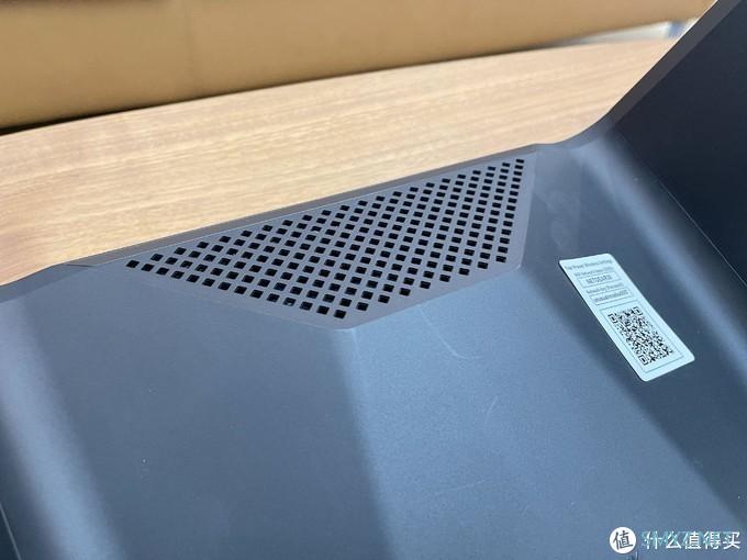 为了XSX和PS5:网件RAX70 AX6600三频无线路由器开箱 为了XSX和PS5:网件RAX70 AX6600三频无线路由器开箱