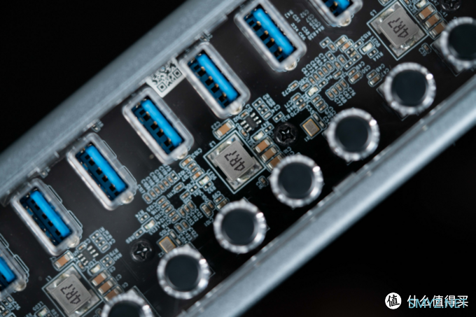 科技产品花式种草 篇七：工业级群控，奥睿科星耀多口USB3.0分线器