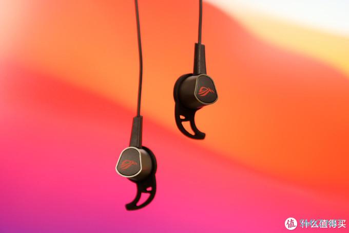 听声辨位的游戏利器，华硕 ROG 降临 2 标准版使用体验