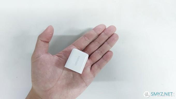 “小身体”大能量，绿联20W迷你小金刚上手体验