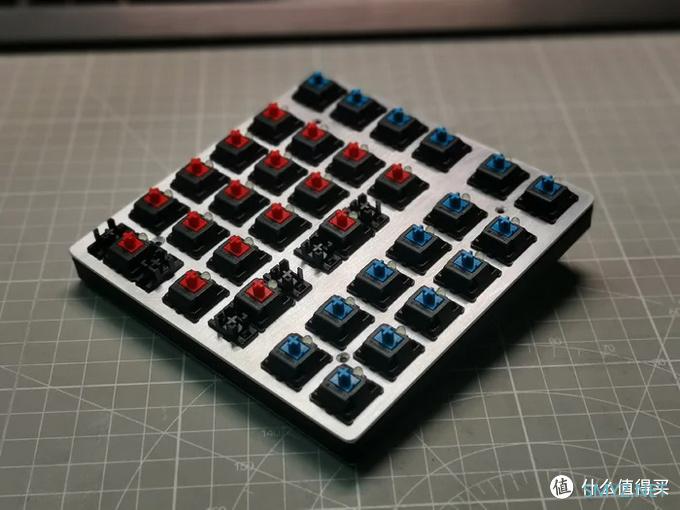 多键小键盘 QMK固件