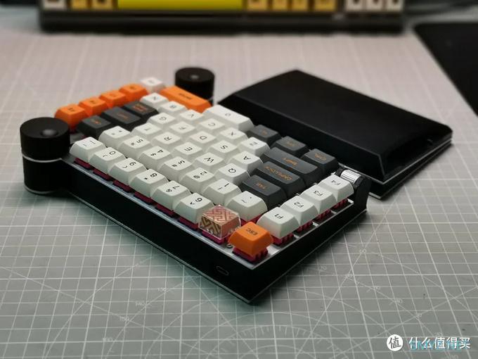 双旋钮单滚轮单手键盘 双旋钮单滚轮单手键盘