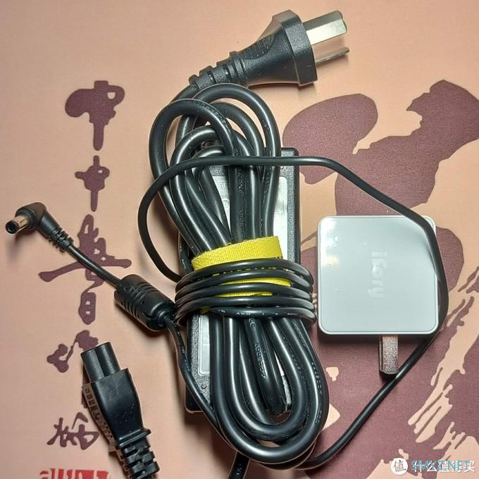 65W的充电头到底买的值吗?我觉得看图对比就知道怎么答案了。 65W的充电头到底买的值吗?我觉得看图对比就知道怎么答案了。