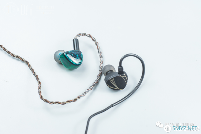 听感为王：QOA Vesper 双单元入耳式圈铁耳机体验测评报告
