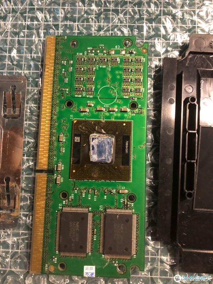 硬件拆解 篇一：[拆解] Intel Pentium lll 暴力拆解1999年CPU