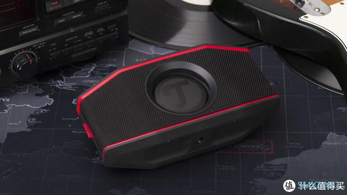 IPX7的防水户外蓝牙音箱 德斐尔入手Teufel RocksterGo 