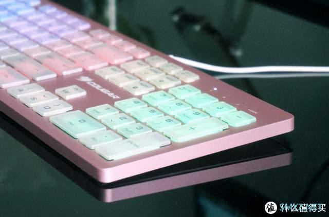 漂亮的不像实力派,静音更好用,骨伽巧克力键盘上手! 漂亮的不像实力派,静音更好用,骨伽巧克力键盘上手!