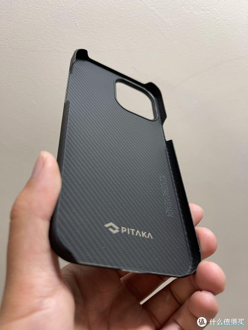 完美还原裸机手感:pitaka凯夫拉手机壳