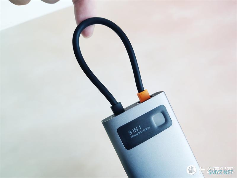 倍思九合一多功能Type-C HUB 扩展坞：轻松扩展，高效智慧办公