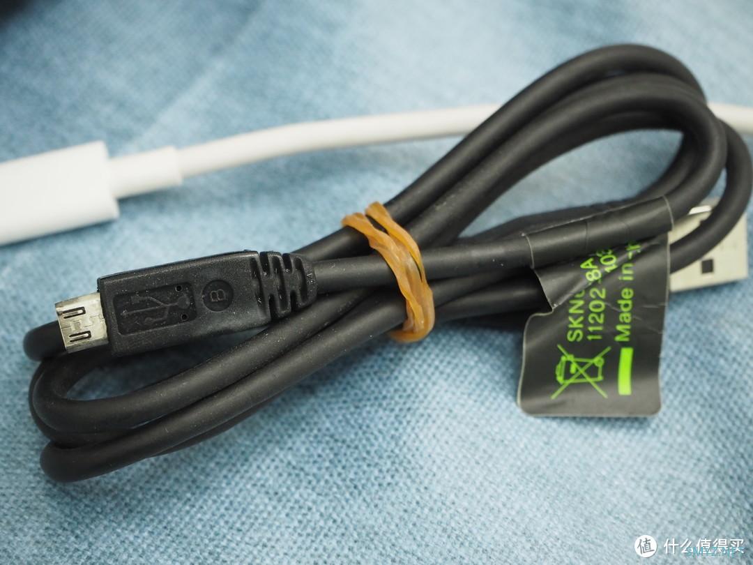 数码情怀考古系列 篇二:80元淘到的摩托罗拉真旗舰开箱。曾经的里程碑 数码情怀考古系列 篇二:80元淘到的摩托罗拉真旗舰开箱。曾经的里程碑