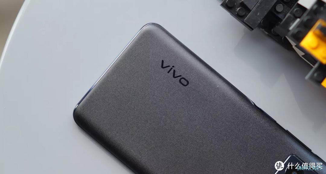 全芯高能，让你带劲上场：vivo T1抢鲜开箱