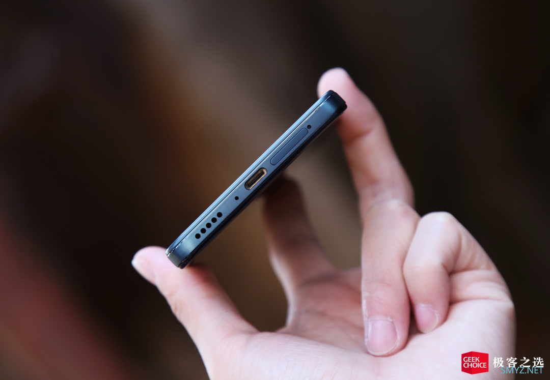 Redmi Note 11 系列评测：用上 120W 闪充、1 亿像素、天玑 920，进阶版「水桶机」