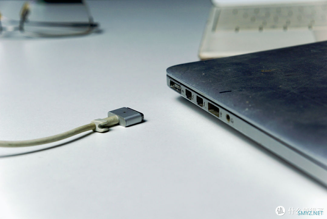 垃圾佬的日常 篇十八：用了3天折价1K+，8P钉子户升级二手苹果Iphone13mini真实感受，附好用配件推荐