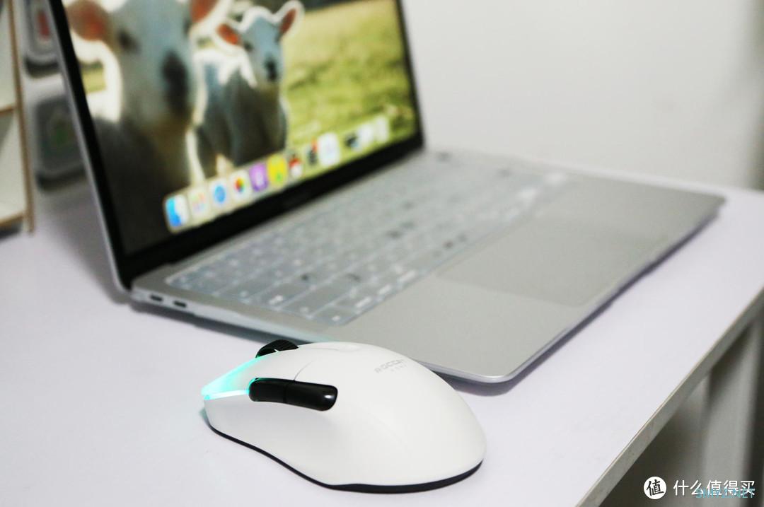心手合一 统治战场 冰豹(ROCCAT)魔幻豹KONE PRO AIR鼠标测评